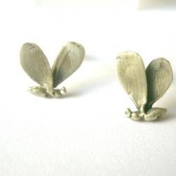 Little bee sterling silver studs-Hand sculpture earrings-Lost wax method-Minimal earrings